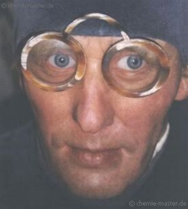 Wachsfigur mit &raquo;Brille&laquo; im Museum von Warwick Castle