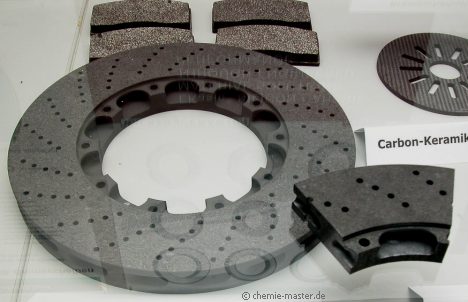Bremsscheiben aus mit Kohlefasern verst&auml;rktem Siliciumcarbid sind thermisch hochbelastbar.