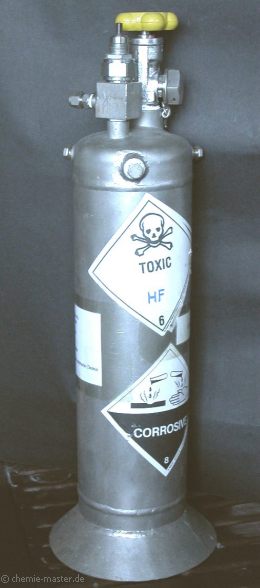 Beh&auml;lter mit Fluorwasserstoff.